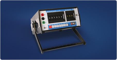 1017 Voltage/Current/Resistance Calibrator